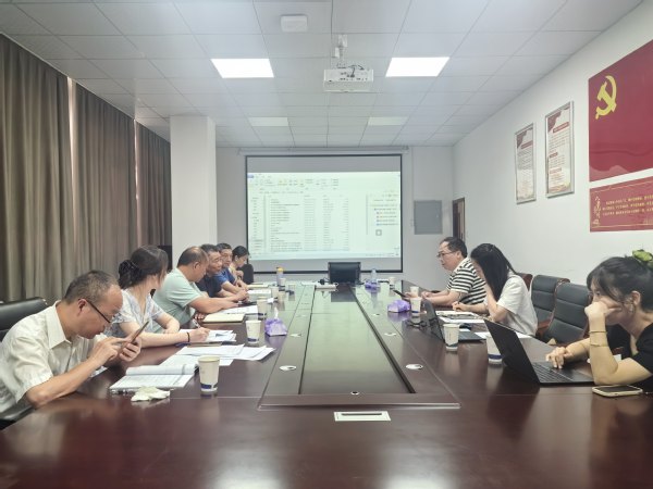 学院召开学科创新团队建设暨“十...